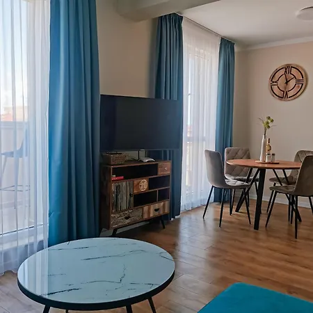 Amber Drop With A Pool Apartment Ravda